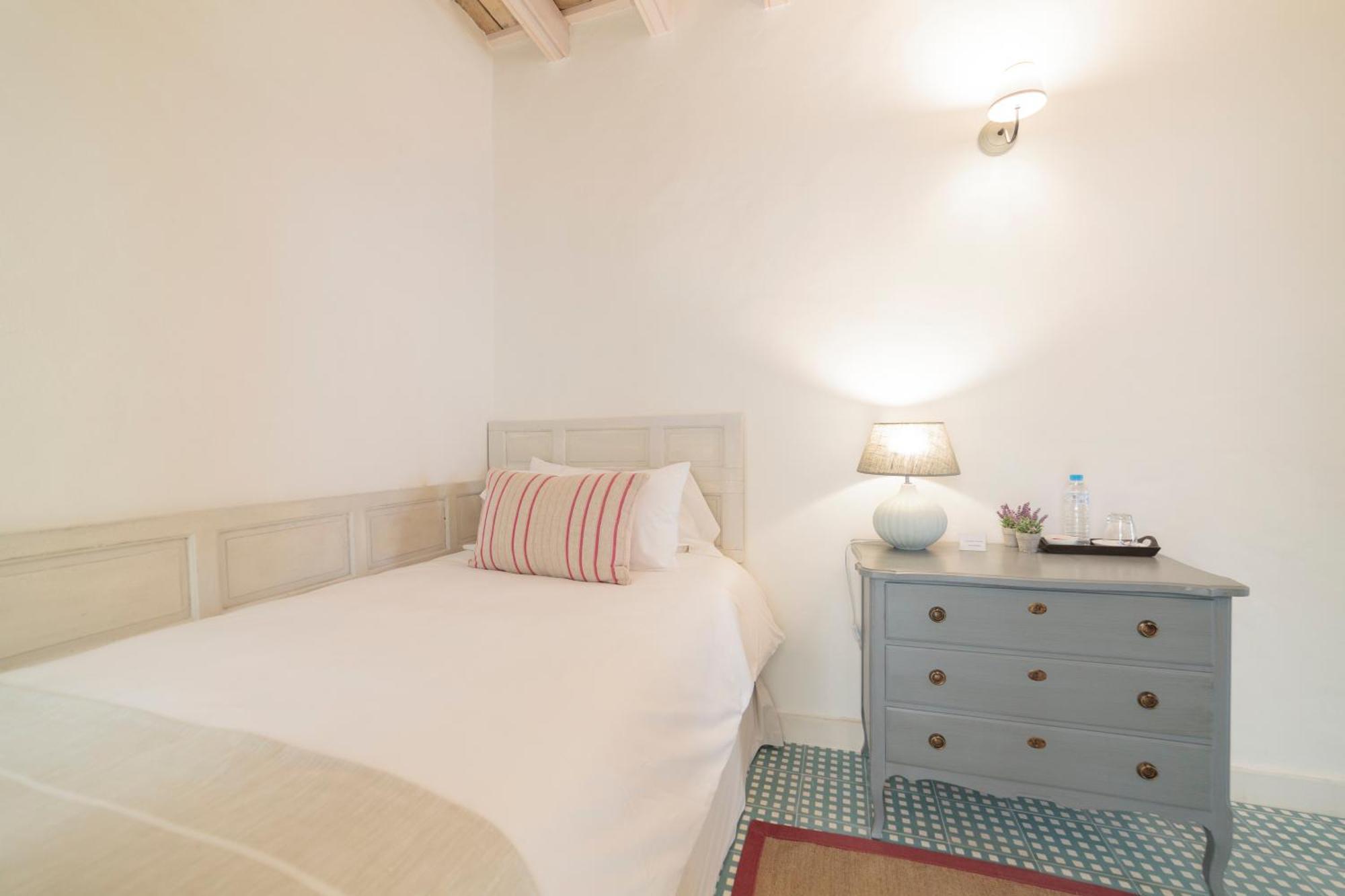 Casa Shelly Hospederia Hotell Vejer de la Frontera Rum bild